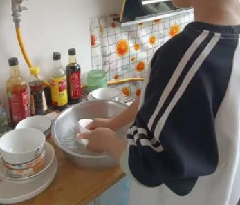 祁东帮妈妈做家务的收获有哪些？